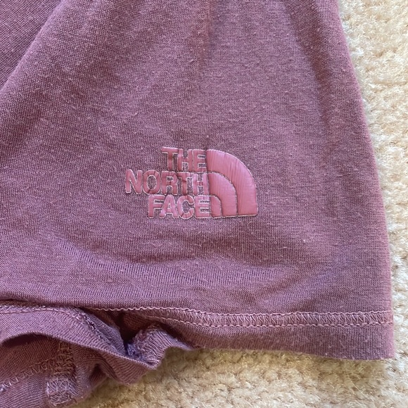 The North Face Plain T-Shirt Women’s size Medium - Picture 4 of 5